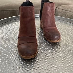 Sorel Lea Wedge size 6.5 brown